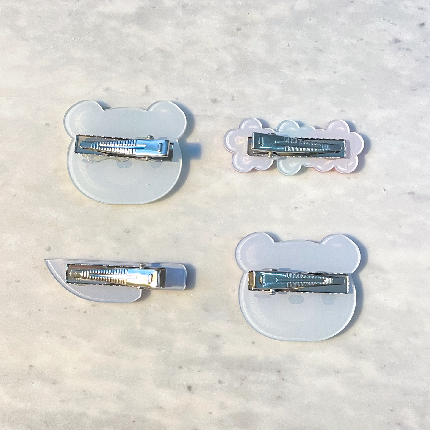 Deadlybearhug Acrylic Hair Clip Set (4)