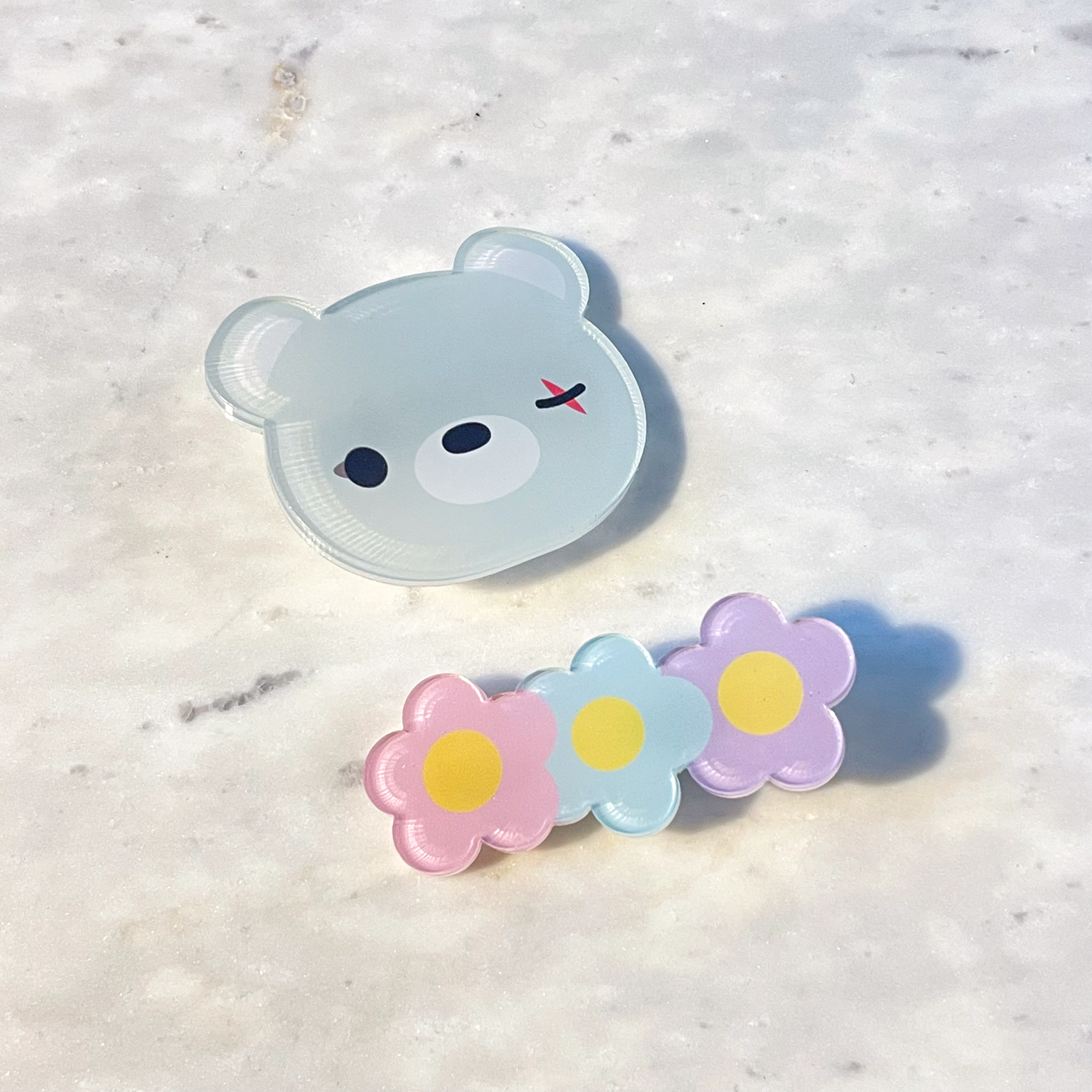 Deadlybearhug Acrylic Hair Clip Set (4)