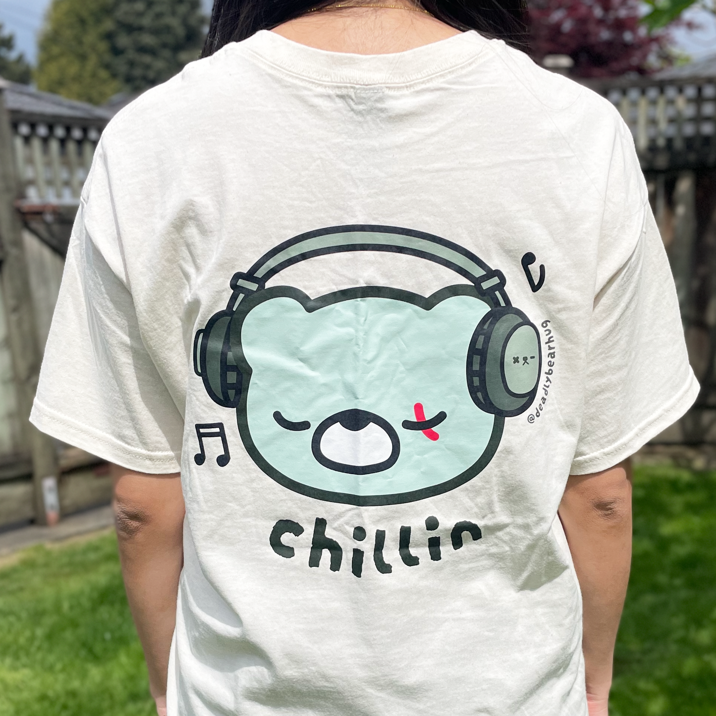 "Chillin" Deadly Cotton Sand / Tan Graphic T-Shirt | Cozy deadlybearhug Tee